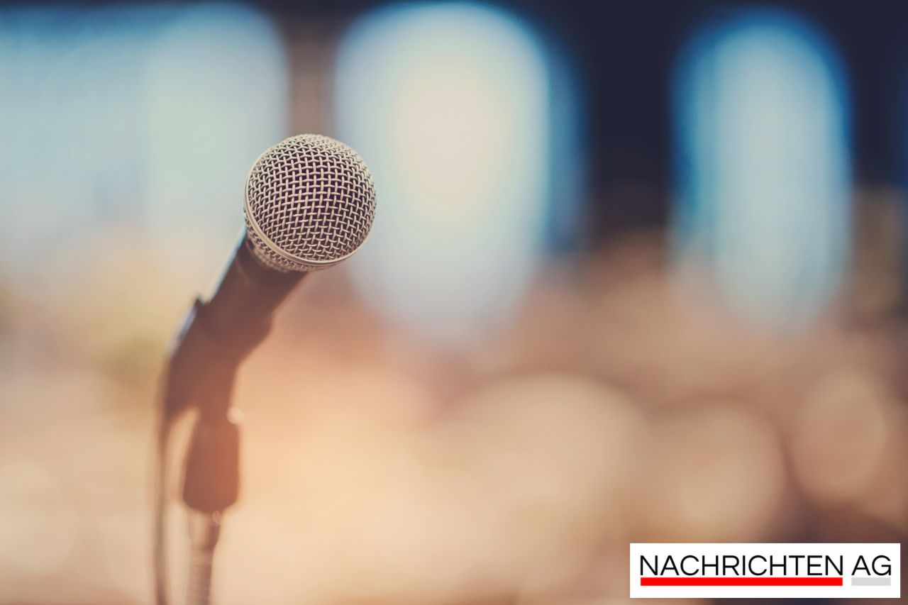 Julia Steen: Von  The Voice Kids  zur Musik, die berührt – ein Leben im Spotlight!